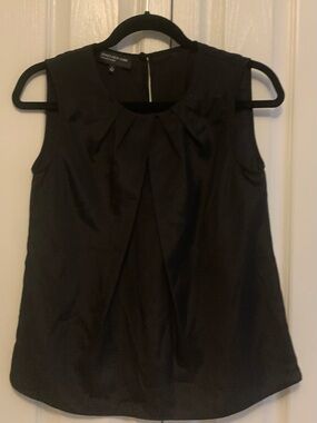 Jones New York Classic Modern Black Pleated Neck Shell Sleeveless Tailored Work